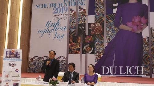 Phó Tổng cục trưởng Tổng cục Du lịch - Ngô Hoài Chung phát biểu tại họp báo